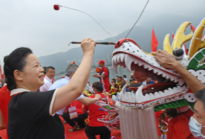“百龙庆百年”温州瓯海龙舟文化活动组照4