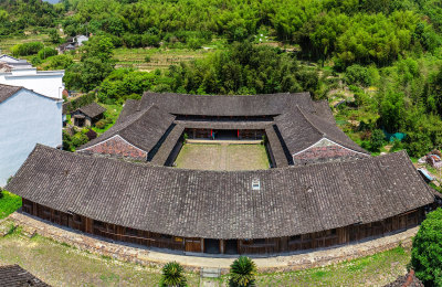 绿色新农村苍南碇步头村美景5