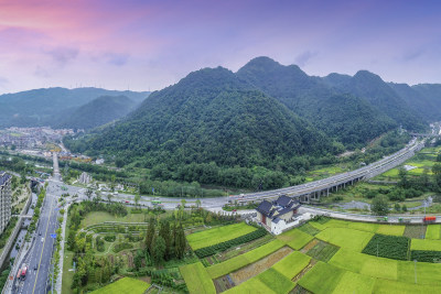 泽雅宽畅交通美景2