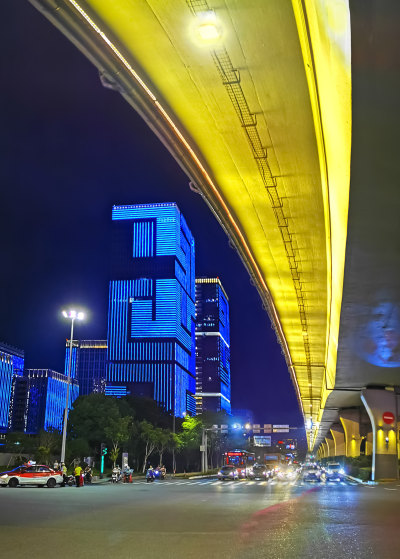 七彩高架