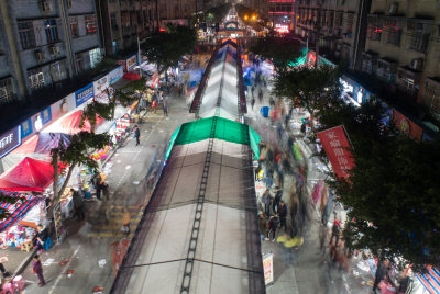 集市夜色
