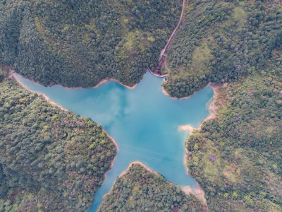 碧水青山