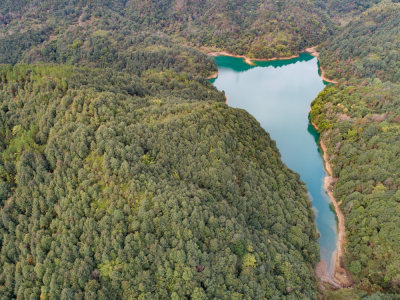 碧水青山
