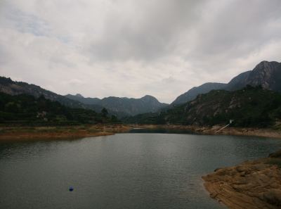 水库