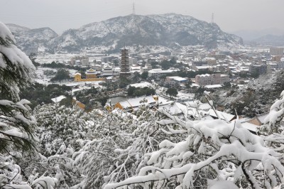 慧光塔雪景