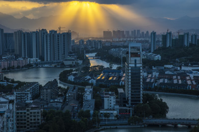 新桥河畔夕阳美1