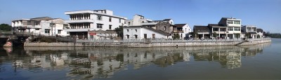 2011年11月3日拍摄在状元街道三郎桥村