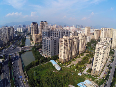 龙湾西部城市建设日新月异，飞速发展。