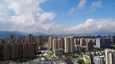龙湾西部城市建设日新月异，飞速发展。