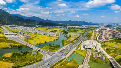 俯瞰桐岭站S1线