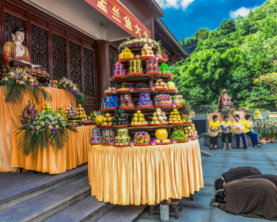 天护寺祭拜活动拍摄于温州仙岩