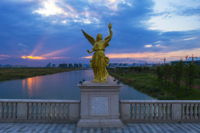 中景