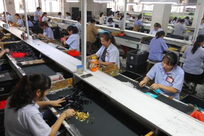爱好，做精“一支笔”