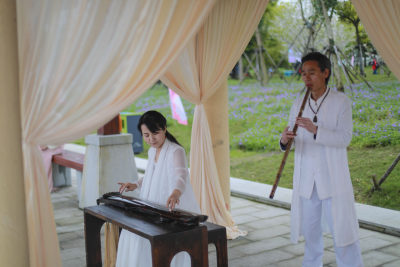 古装“穿越”樱花林