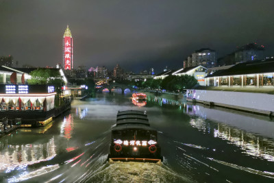 《塘河夜画》组照之六
