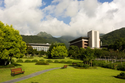 校园休闲绿地