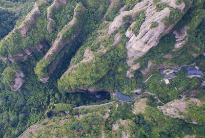 绿色雁荡山灵岩景区
