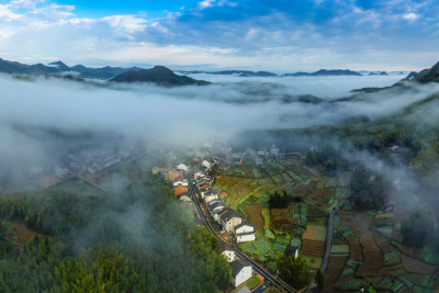 北林垟山村云雾美景1