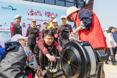 组照之四，团体接力