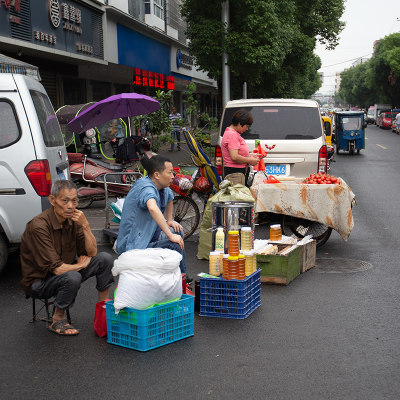 《早市》组照之六