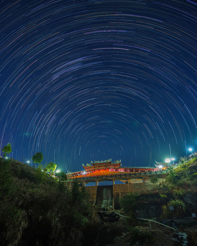 廊桥星空组照之二：龟湖廊桥