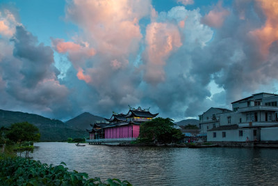 霞耀湿地