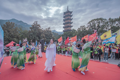 《体育让村民更健康组照之二》