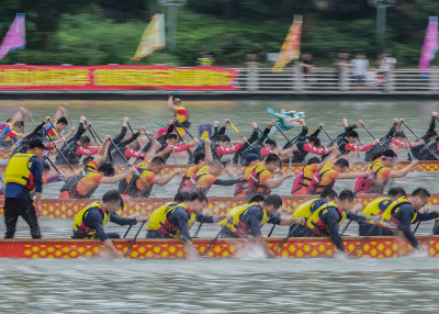 “华侨城杯”2019中国温州{瓯海）世届名校龙舟邀请赛