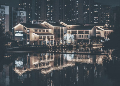 塘河夜画组照之4，拍摄时间：2021.3.7