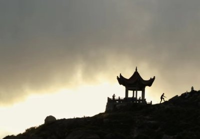 黄昏剪影