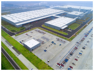 2019年3月7日，威马汽车的温州工厂车间。