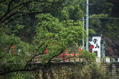 美丽肇山组照5