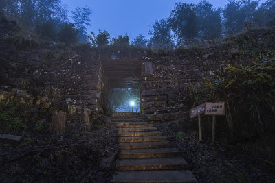 《夜游分水城》组照4