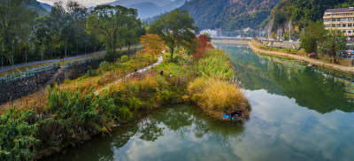 龙溪风景如画