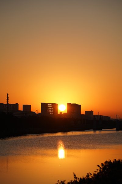 海经区的日出