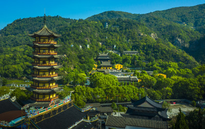 醉绿仙岩寺