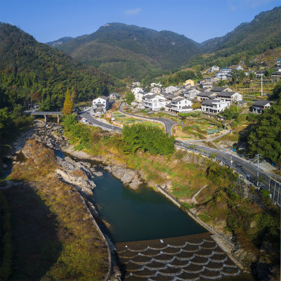 石桥村掠影