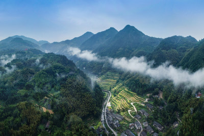 垟坑村云雾美景4