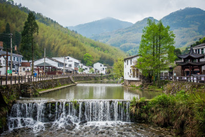 美丽乡村纸原村小溪和丁步