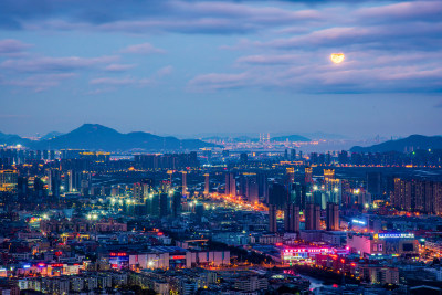 拍摄瓯海区梧田的都市夜景