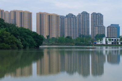 《生态城市》三